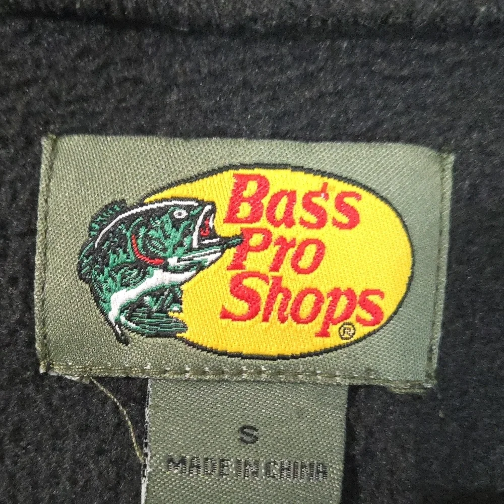 Bass Pro Shops Black Fleece Jacket